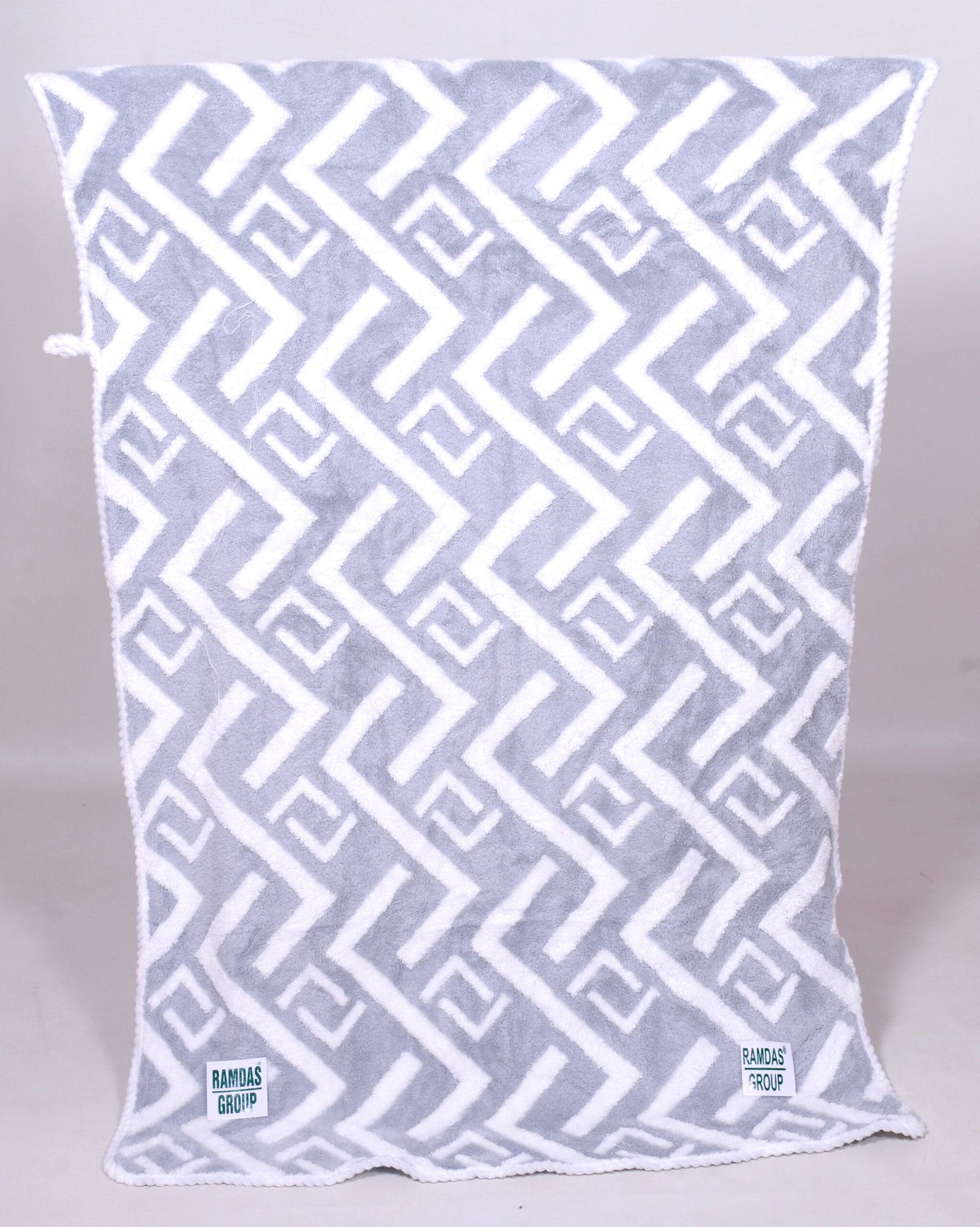 DSC_2967 copy Premium 100% Cotton Ultra-Soft High Absorbent Quick-Dry Bath Towel for Home, Gym & Travel - Image 1