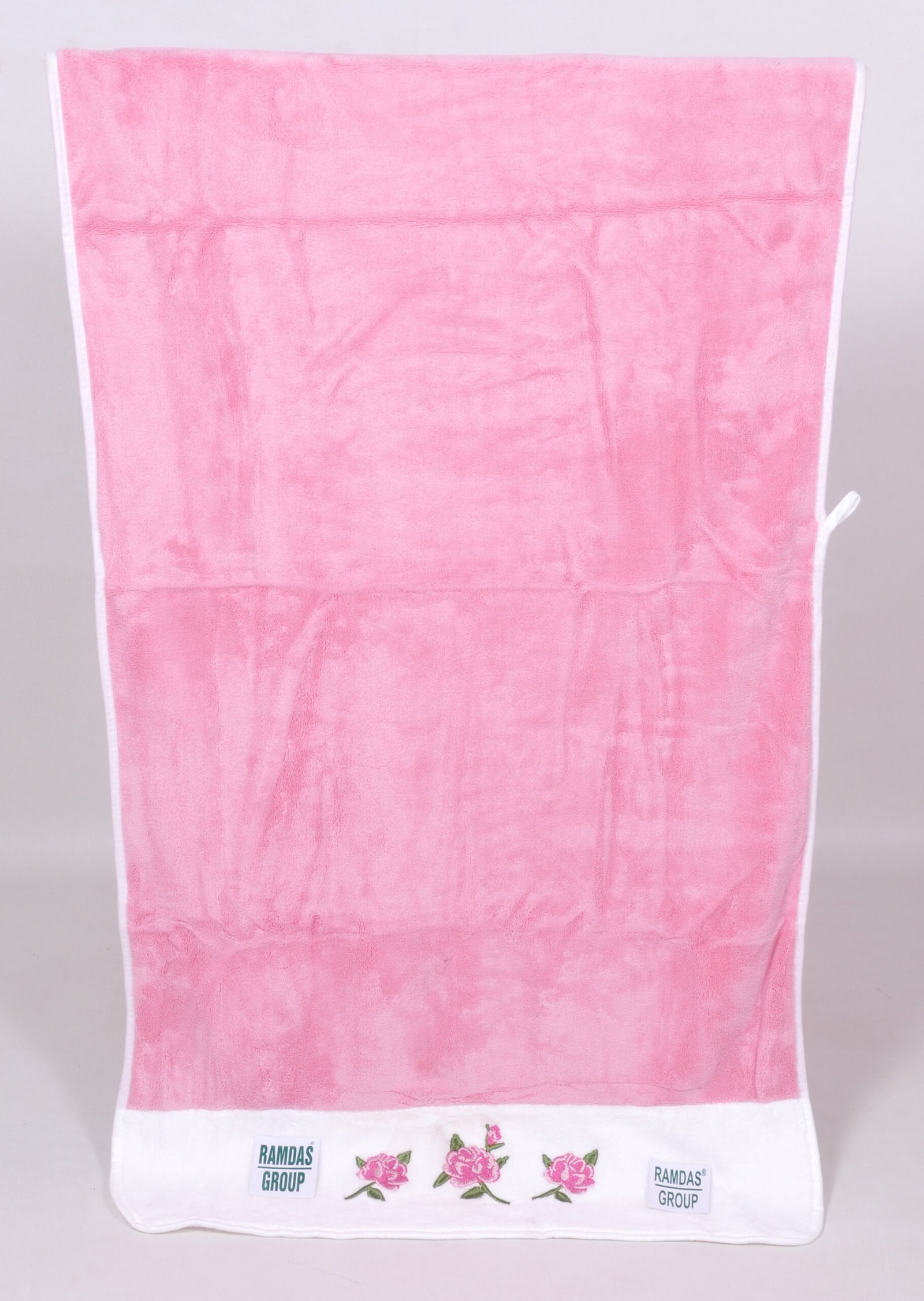 DSC_2975 copy RoyalWeave Grand Comfort 500 GSM Premium Cotton Bath Towel - Image 1