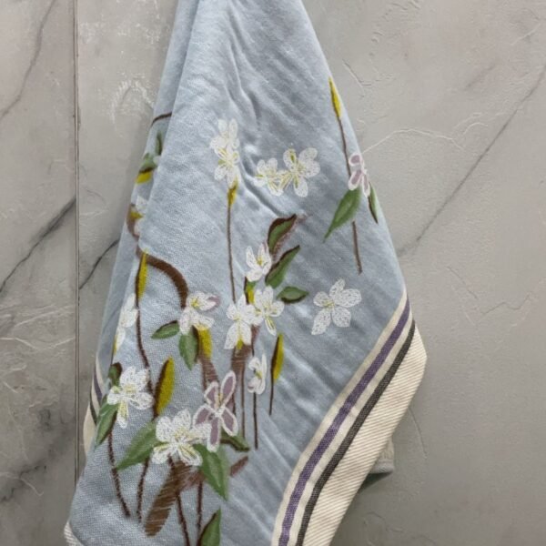 MICROFIBER  HAND  TOWEL 40X 60CM