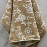 MICROFIBER  HAND  TOWEL 40X 60CM