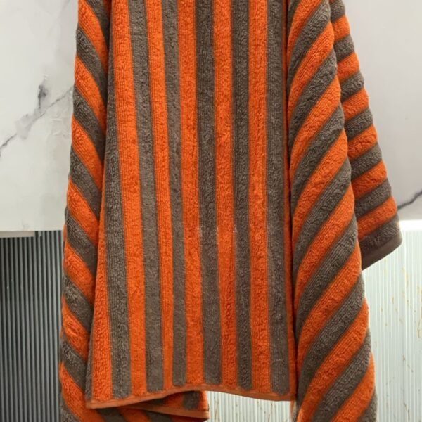 MICROFIBER BATH TOWEL 75X150 CM