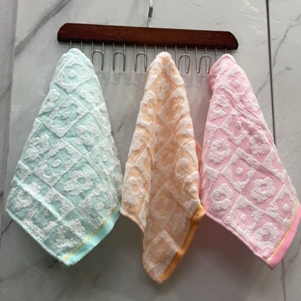 HANDKERCHIEF 12X12 INCHES