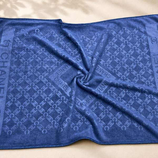MICROFIBER HAND TOWEL