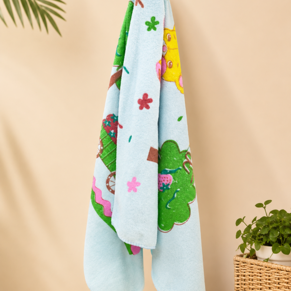 KIDS' MICROFIBER BATH TOWEL 24X48 INCHES