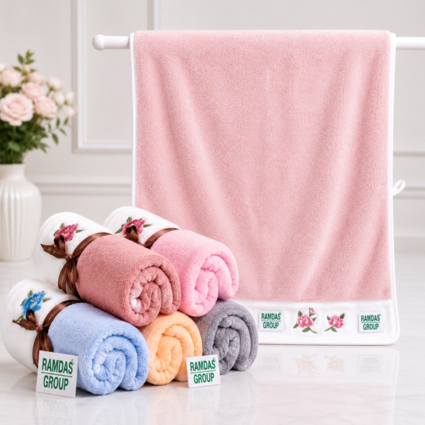 KIDS' MICROFIBER BATH TOWEL 24X48 INCHES