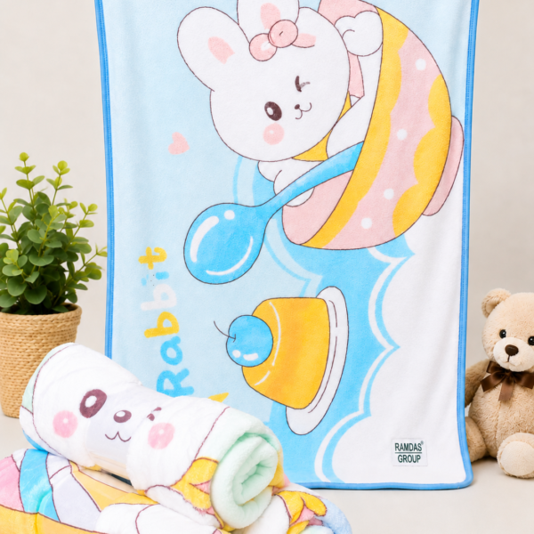 KIDS' MICROFIBER BATH TOWEL 24X48 INCHES