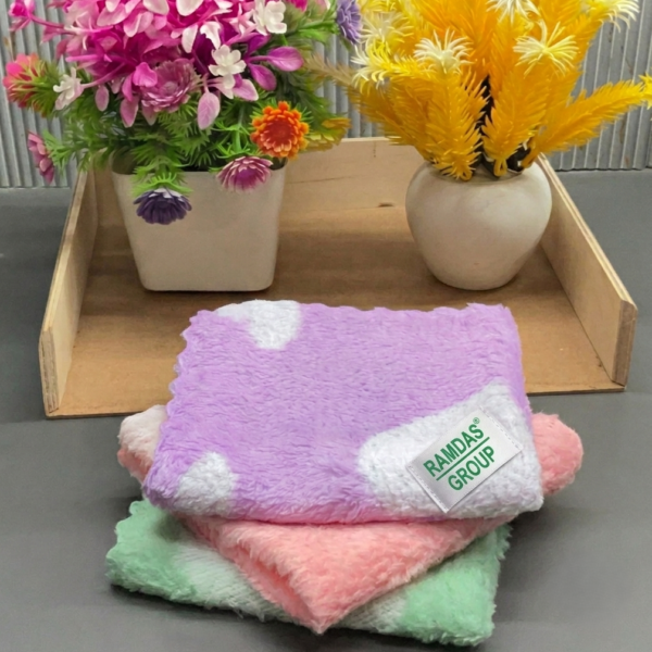 MICROFIBER HANDKERCHIEF