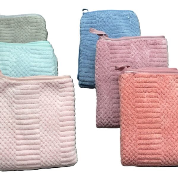 MICROFIBER HAND TOWEL